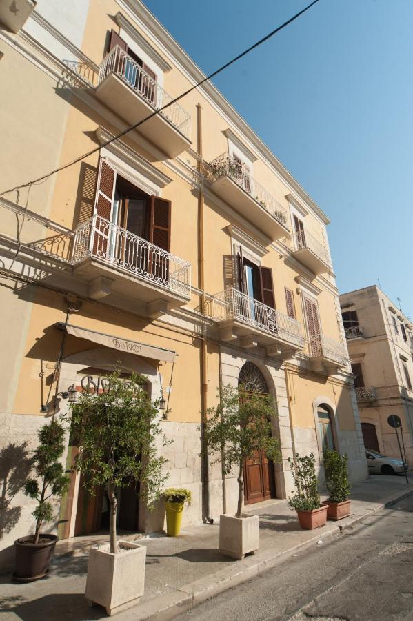 In Rada Bed & Breakfast Trani Exterior photo